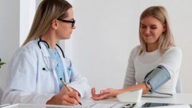 Photo of हाई ब्लड प्रेशर तुरंत होने लगे तो अपनाएं ये घरेलू तरीके