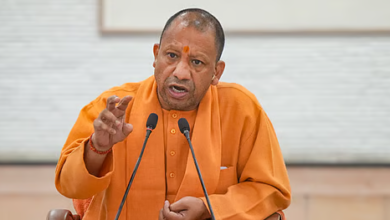 Photo of आवश्यक सेवाएँ सुचारू रखने के लिए यूपी सरकार सख्त
