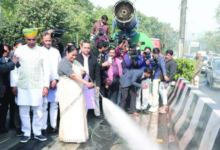 Photo of दिल्ली: प्रदूषण बढ़ने के बीच सीएम रेखा ने सफाई अभियान का किया नेतृत्व