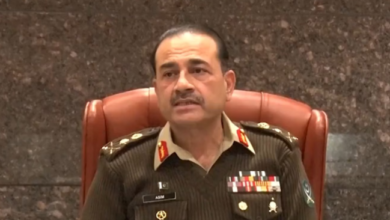 Photo of पाकिस्तान सेना-सरकार की चाल पर फूटा लोगों का गुस्सा