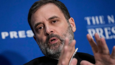 Photo of राहुल-सोनिया गांधी को बड़ी राहत, ईडी की चार्जशीट पर कोर्ट का संज्ञान से इनकार