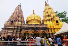 Photo of काशी विश्वनाथ मंदिर: बाबा के दरबार में आज से स्पर्श दर्शन पर लगी रोक