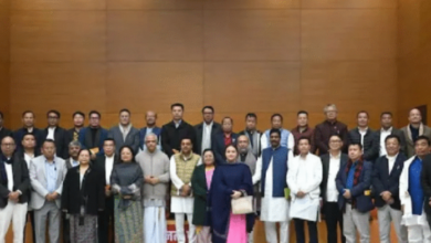 Photo of दिल्ली में मिले भाजपा के कुकी और मैतेई विधायक, मणिपुर हिंसा के बाद पहली बार दिखे साथ