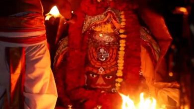 Photo of पौष शुक्ल चतुर्दशी पर महाकाल की भस्म आरती, हजारों श्रद्धालुओं ने किए दर्शन