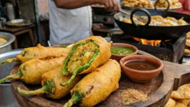 Photo of चाय के साथ होती है कुछ चटपटा खाने की क्रेविंग, तो इस आसान रेसिपी से बनाएं क्रिस्पी मिर्ची वड़ा