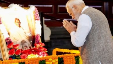 Photo of महात्मा गांधी की 78वीं पुण्यतिथि आज, पीएम मोदी समेत इन नेताओं ने बापू को किया नमन