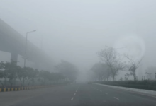 Photo of दिल्ली-NCR में ठंड और प्रदूषण का सितम, ग्रेटर नोएडा में छाया घना कोहरा