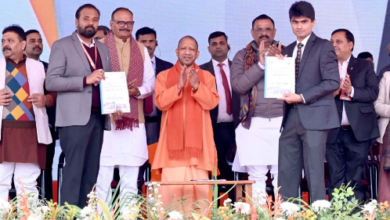 Photo of काशी में वॉलीबॉल महाकुंभ: सीएम योगी बोले- खेल की नई दृष्टि, नए संसाधन से मिला आत्मविश्वास