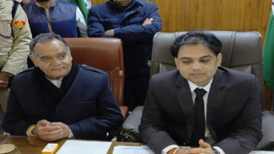 Photo of हांसी जिले के पहले उपायुक्त डॉ. राहुल नरवाल ने संभाला कार्यभार, जिला परिसर में हुआ भव्य स्वागत