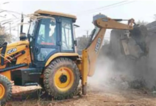 Photo of भुवनेश्वर के एम्स रोड पर गरजा बुलडोजर, BDA-BMC ने 247 अवैध निर्माण हटाए