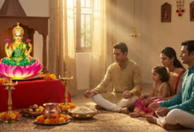 Photo of मां लक्ष्मी के 5 चमत्कारी मंत्र, जो आपको आर्थिक तंगी और बाधाओं से दिलाएंगे मुक्ति