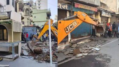 Photo of झारखंड के इस शहर में फिर गरजा बुलडोजर; दुकानदारों में मची अफरातफरी