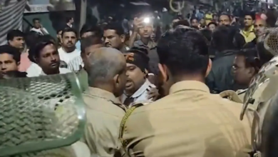 Photo of महाराष्ट्र: भिवंडी में चुनाव के बाद BJP विधायक और पूर्व मेयर के समर्थकों में झड़प, पत्थर भी बरसाए