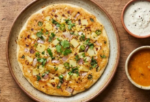 Photo of ब्रेकफास्ट का मजा हो जाएगा डबल, जब थाली में होगा गरमा-गरम आलू उत्तपम