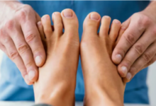 Photo of सर्दी में पैरों की उंगलियां पड़ रही हैं काली या हो रही झनझनाहट? तो हो जाएं सावधान