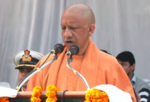 Photo of सुभाष चंद्र बोस जयंती: सीएम योगी ने पुष्पार्पित कर किया नमन, बोले- देश के लिए नेता जी का योगदान अविस्मरणीय