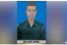 Photo of रांची के सपूत अजय लकड़ा जम्मू-कश्मीर में शहीद, मां ने मजदूरी कर बनाया था सैनिक