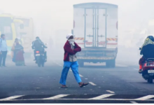 Photo of वायु प्रदूषण पर बांबे हाई कोर्ट के तीखे तेवर, कहा- अधिकारी भी उसी हवा में सांस ले रहे