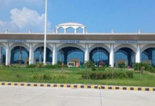 Photo of बदला आदमपुर एयरपोर्ट का नाम, लग गए नए नाम वाले बोर्ड