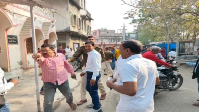 Photo of धनबाद नगर निगम चुनाव: वार्ड संख्या-22 में बूथ लूटने के दाैरान भारी हंगामा