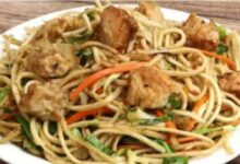 Photo of घर पर इन खास ट्रिक्स के साथ बनाएं बिल्कुल स्ट्रीट स्टाइल चिकन नूडल्स