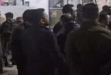 Photo of नशे का धंधा बंद करो या मोहल्ला छोड़ो… घरों से बाहर निकले लुधियाना वाले