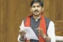 Photo of सरकारी छात्रावास में हिंदू सम्मेलन पर सांसद ने उठाए सवाल