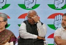 Photo of कांग्रेस ने निजी लाभ के लिए राष्ट्रीय हितों को बेचा, पॉल एम मैकगेरकी की किताब के हवाले से कई दावे