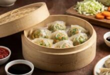 Photo of घर पर बनाने हैं बिल्कुल मार्केट जैसे सॉफ्ट वेज मोमोज, तो नोट कर लें यह आसान रेसिपी