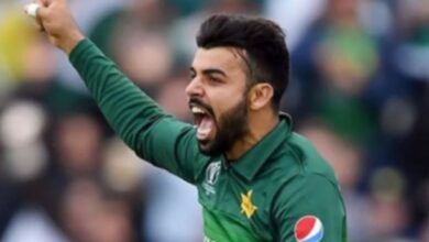 Photo of शादाब खान फिर दिग्गजों के निशाने पर, अहमद शहजाद ने खोल दी पोल पट्टी