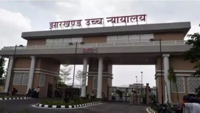 Photo of झारखंड में अवैध कब्जों पर हाईकोर्ट सख्त: कमेटी नहीं, कार्रवाई बताइए