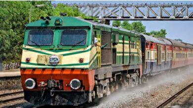 Photo of पांच दिन बाद होली, दिल्ली-मुंबई की ट्रेनों में वेटिंग 180 के पार