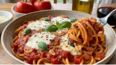 Photo of इटालियन खाने के हैं शौकीन? तो घर पर बनाएं रेस्टोरेंट स्टाइल रेड सॉस पास्ता