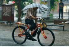 Photo of अमृतसर में बदला माैसम: सुबह हल्की बारिश और ठंडी हवाएं चलीं, लोगों को गर्मी से मिली राहत