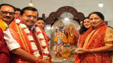 Photo of बंगाल जीत के बाद भाजपा दिल्ली में सक्रिय, सीआर पार्क पहुंचे अध्यक्ष नितिन नवीन और सीएम रेखा