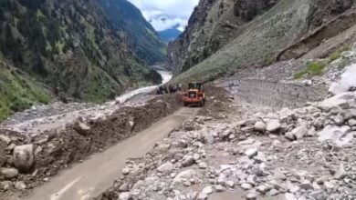 Photo of राज्य में भूस्खलन से  84 सड़क बंद, नदियों का जलस्तर बढ़ा, यमुनोत्री हाईवे पर संकट बरकरार