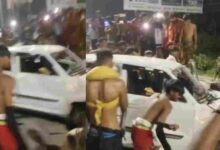 Photo of  रुड़की: कांवड़ खंडित होने पर यात्रियों का फूटा गुस्सा, कार में कर दी तोड़फोड़
