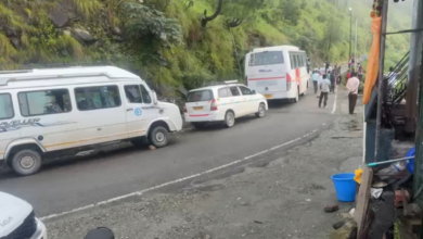 Photo of भू-धंसाव से यमुनोत्री हाईवे कई जगह बाधित